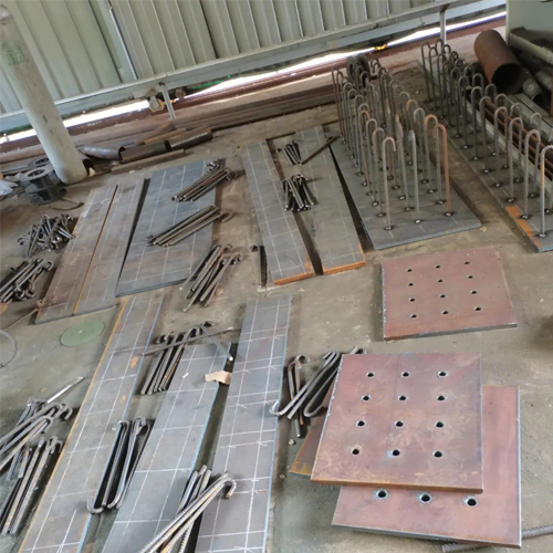 有哪些其他因素会影响汕头预埋件位置的确定？